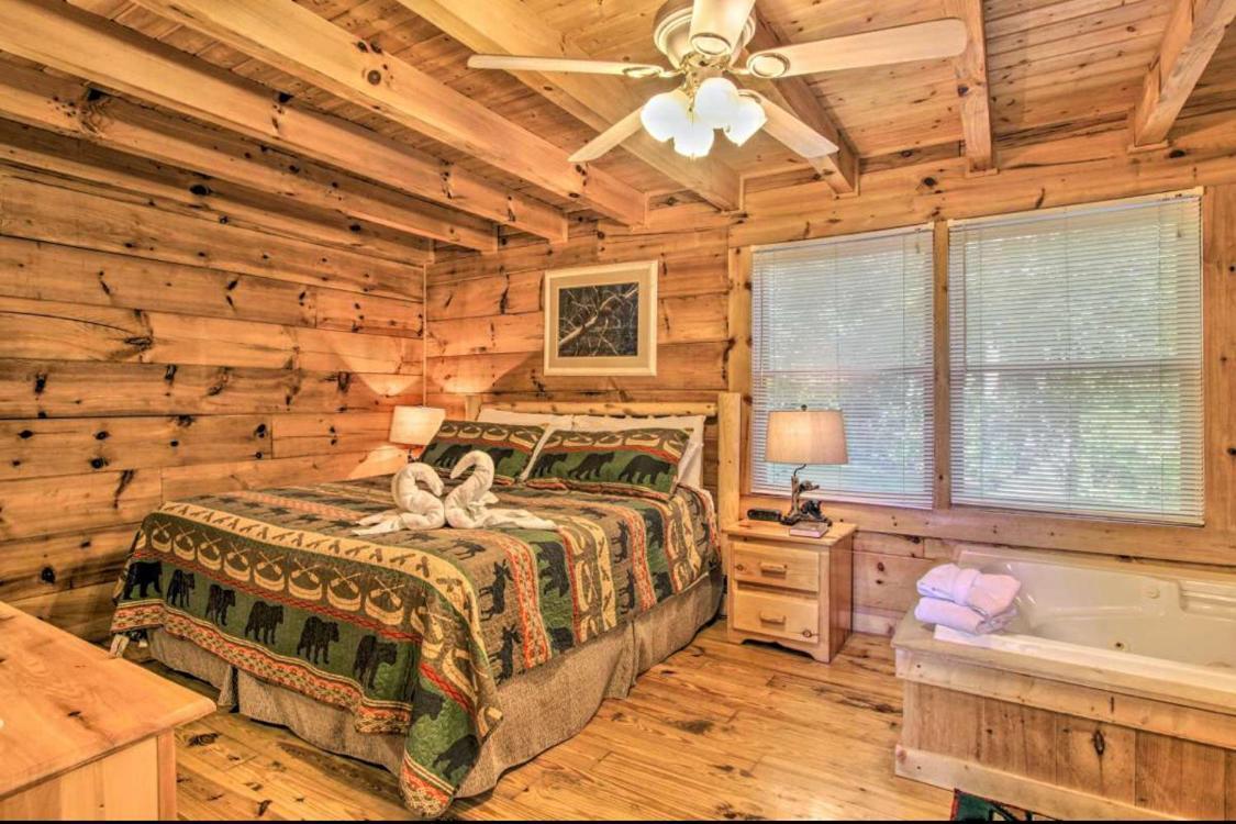 Lazy Bear Cabin Sevierville Exterior foto